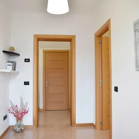 Comfy 2 Bedrooms And Free Parking - Quite Area * Favaro Veneto